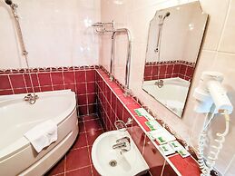 Tropicana Park Country Club