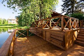 Tropicana Park Country Club