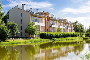 Tropicana Park Country Club