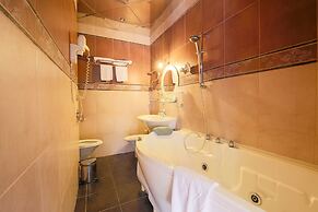 Tropicana Park Country Club