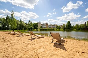 Tropicana Park Country Club