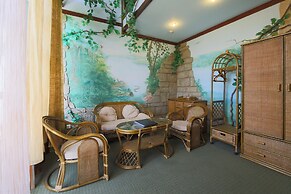 Tropicana Park Country Club