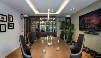 Clayton Hotel Amsterdam American