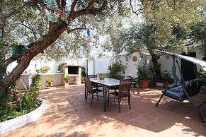 1003 Villa Cornocalejo