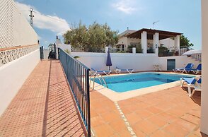 1003 Villa Cornocalejo