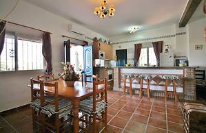 1003 Villa Cornocalejo