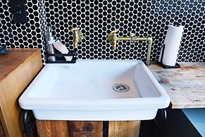 illi Sun Shimokitazawa