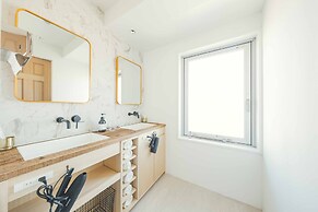 illi Sun Shimokitazawa