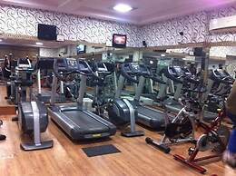 Hotel Aerocity Golden