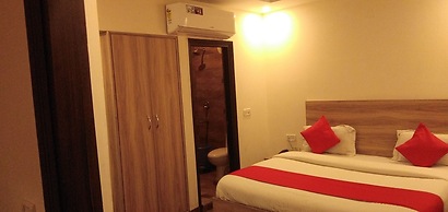 Hotel Aerocity Golden