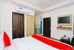 Hotel Aerocity Golden