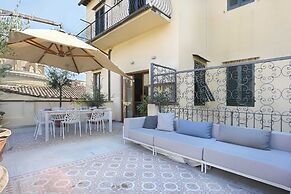 Luxury Apartment in Central Florence