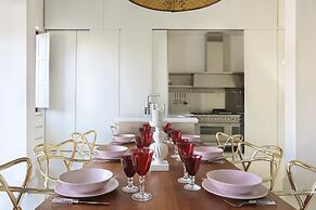 Luxury Apartment in Central Florence
