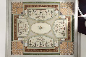 Luxury Apartment in Central Florence