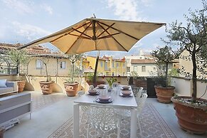 Luxury Apartment in Central Florence