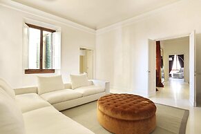 Luxury Apartment in Central Florence