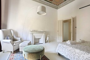 Luxury Apartment in Central Florence