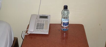 Vienna Woods Holiday Inn Limited