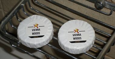 Vienna Woods Holiday Inn Limited