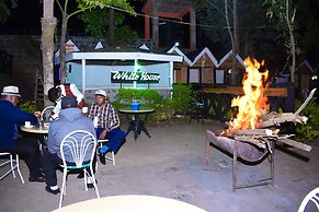Vienna Woods Holiday Inn Limited