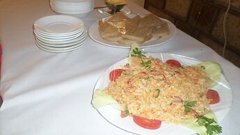 Vienna Woods Holiday Inn Limited