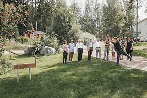 Varjola Holiday Center