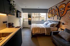 Triple A - Agion Anargiron 22