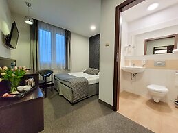 Hotel Fero Express