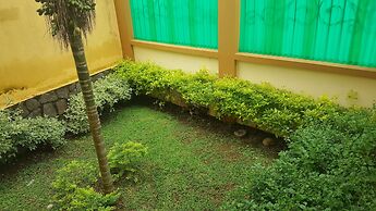 Résidences hôtelières Micheline et Emile, Bastos