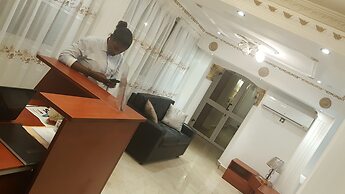 Résidences hôtelières Micheline et Emile, Bastos