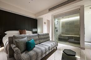 Kimpton Shinjuku Tokyo by IHG