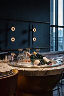 Kimpton Shinjuku Tokyo by IHG
