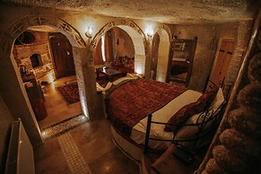 Vintage Cave House
