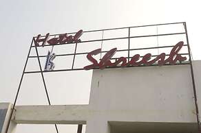 Hotel Shreesh Kolkata