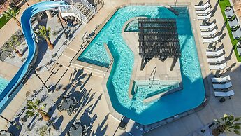 The At Coral Springs Resort 3 Bedroom Apts