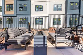 The At Coral Springs Resort 3 Bedroom Apts