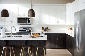 2 At Bloomington Country Club 3 Bedroom Apts by RedAwning