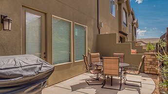 Desert Canyon Paradise 4 Bedroom Apts by Redawning