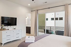 4 At Bloomington Country Club 3 Bedroom Apts by RedAwning