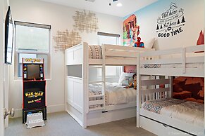 4 At Bloomington Country Club 3 Bedroom Apts by RedAwning