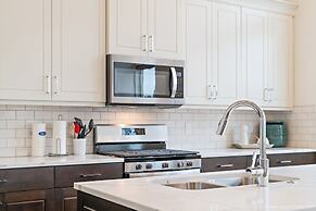 4 At Bloomington Country Club 3 Bedroom Apts by RedAwning