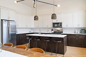 4 At Bloomington Country Club 3 Bedroom Apts by RedAwning