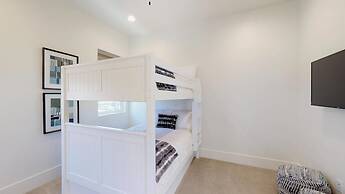 8 At Bloomington Country Club 3 Bedroom Apts by Redawning