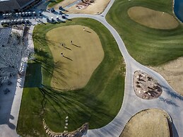 8 At Bloomington Country Club 3 Bedroom Apts by Redawning