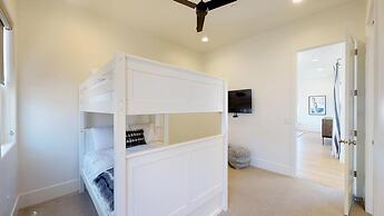 8 At Bloomington Country Club 3 Bedroom Apts by Redawning