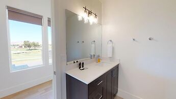 8 At Bloomington Country Club 3 Bedroom Apts by Redawning