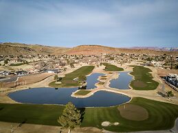 8 At Bloomington Country Club 3 Bedroom Apts by Redawning