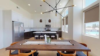 8 At Bloomington Country Club 3 Bedroom Apts by Redawning