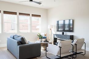 1 At Bloomington Country Club 3 Bedroom Apts by RedAwning