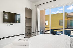 6 At Bloomington Country Club 3 Bedroom Apts by Redawning